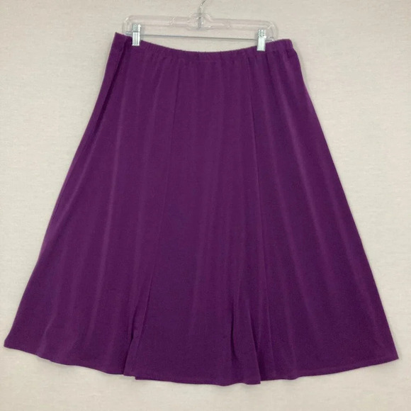 Susan Graver Purple Soft Stretch Flowy Knit Pull-on Knee Length Skirt size 1X - Picture 1 of 7